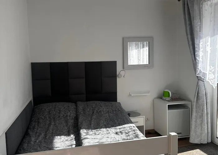 منزل للإقامة Jola كارباش